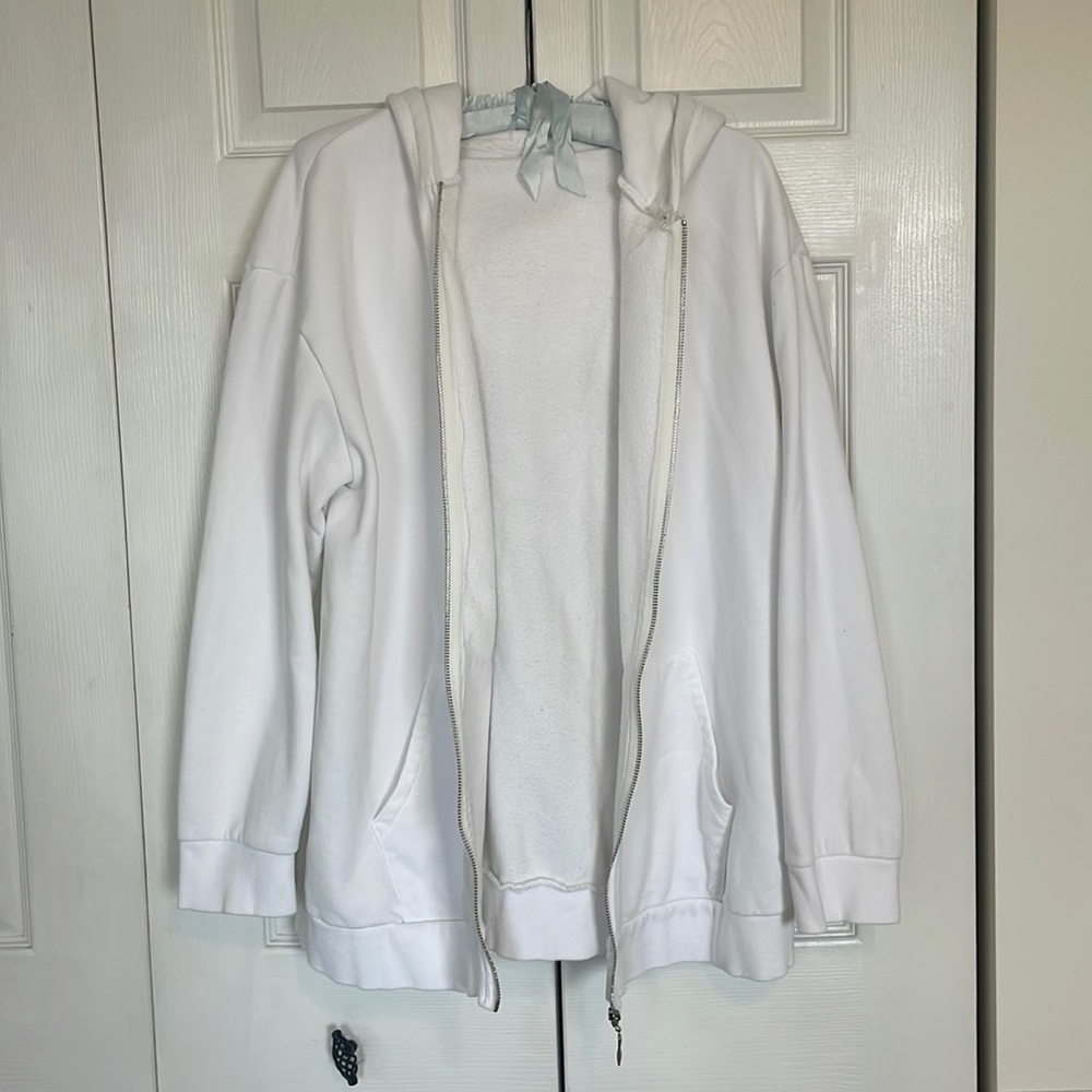 white zip hoodie